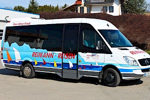 Minibus/