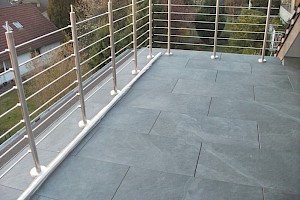 Balkone und Terrassen